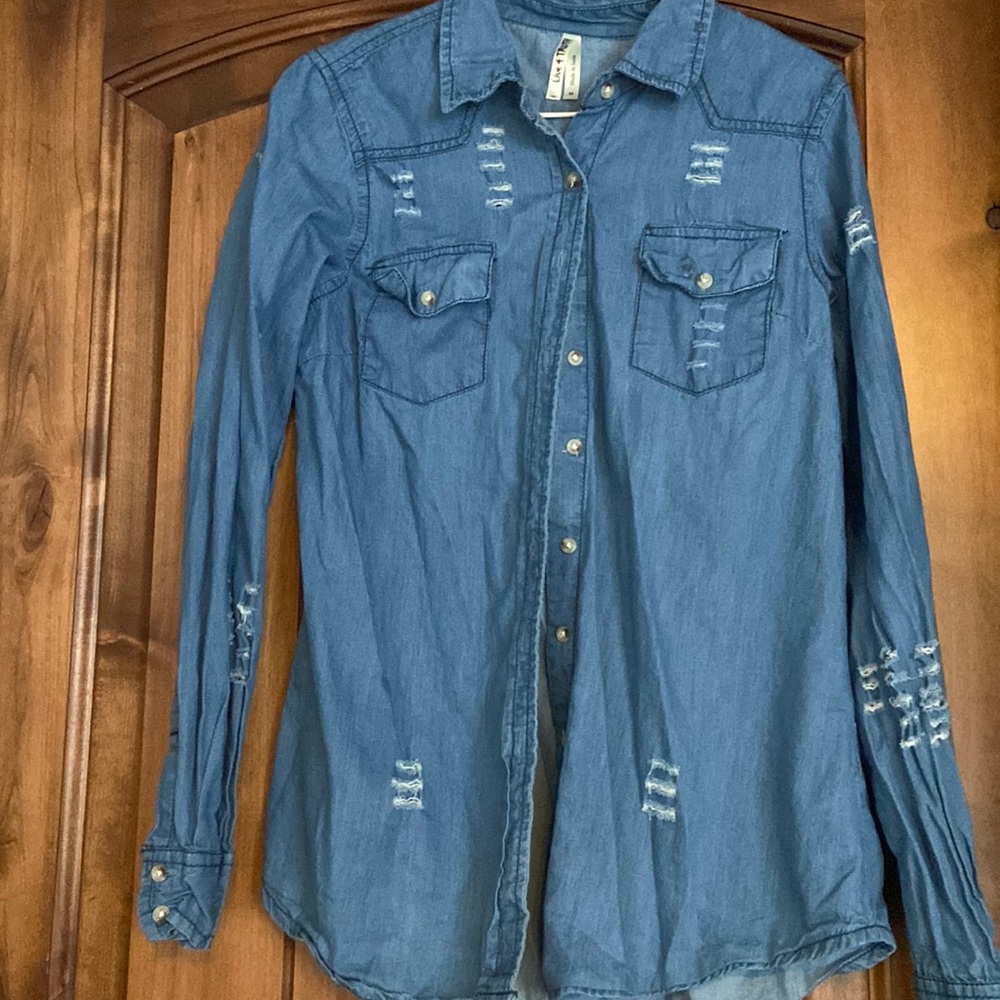 Live 4 truth ripped style button down shirt